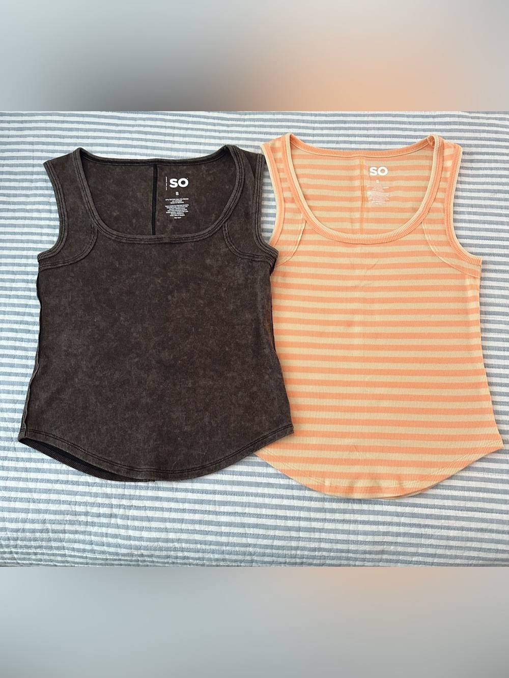 Set of 2 SO Juniors Cropped Ribbed Tanks (Striped/Brown) - Small